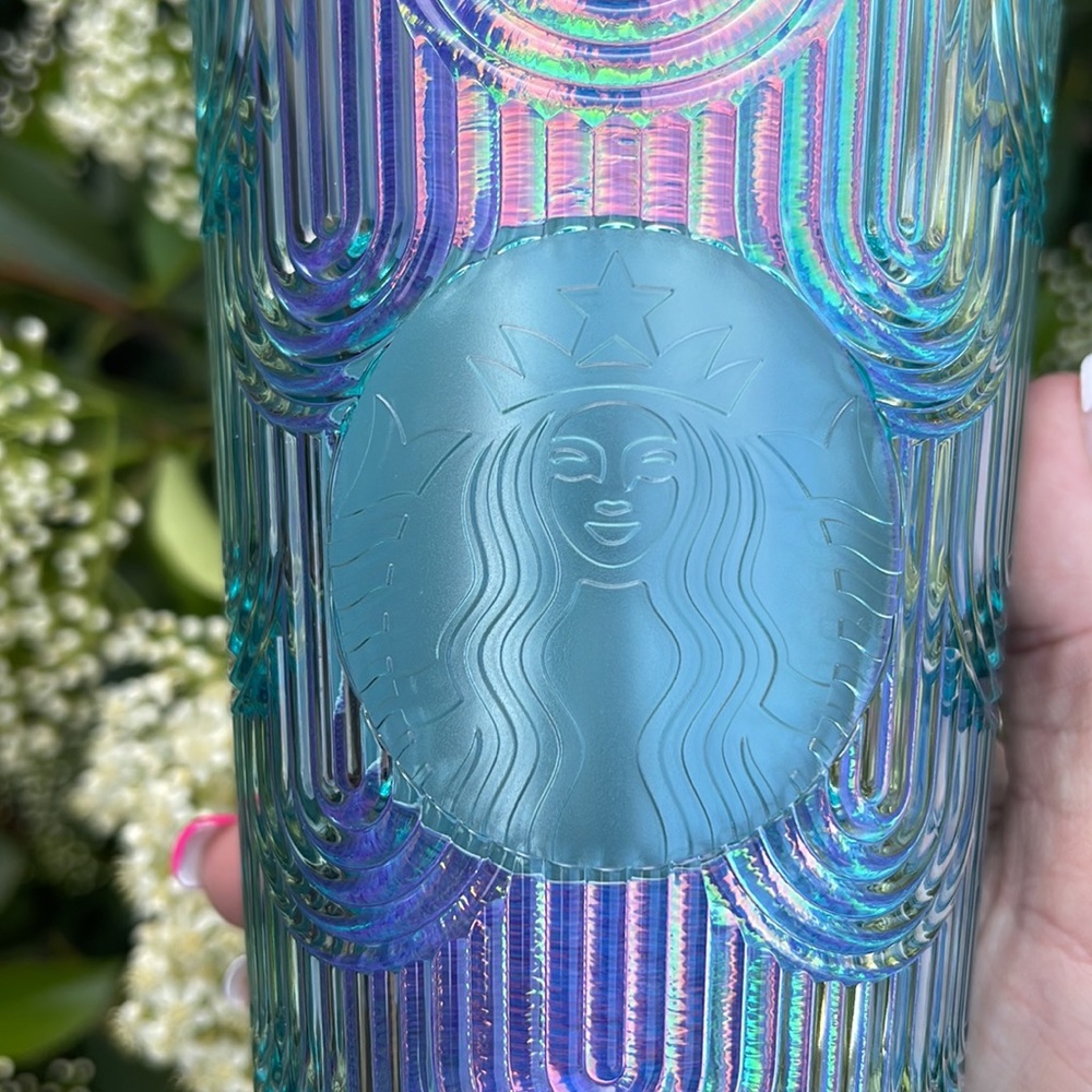 Starbucks 2022 teal Mermaid scale iridescent  Grande tumbler, brand new w/ tags - Picture 3 of 6